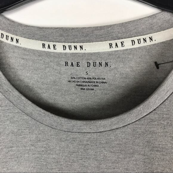 Rae Dunn NWT New Year Holiday Graphic New Year's Grey Tee Shirt - Picture 6 of 6